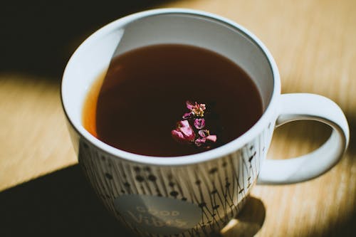 Zdjęcie Kubka Wypełnionego Herbatą