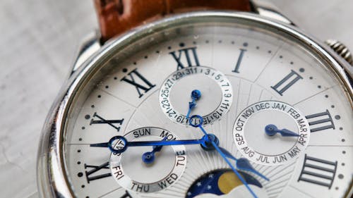Free Close-up Photography of Wristwatch Stock Photo