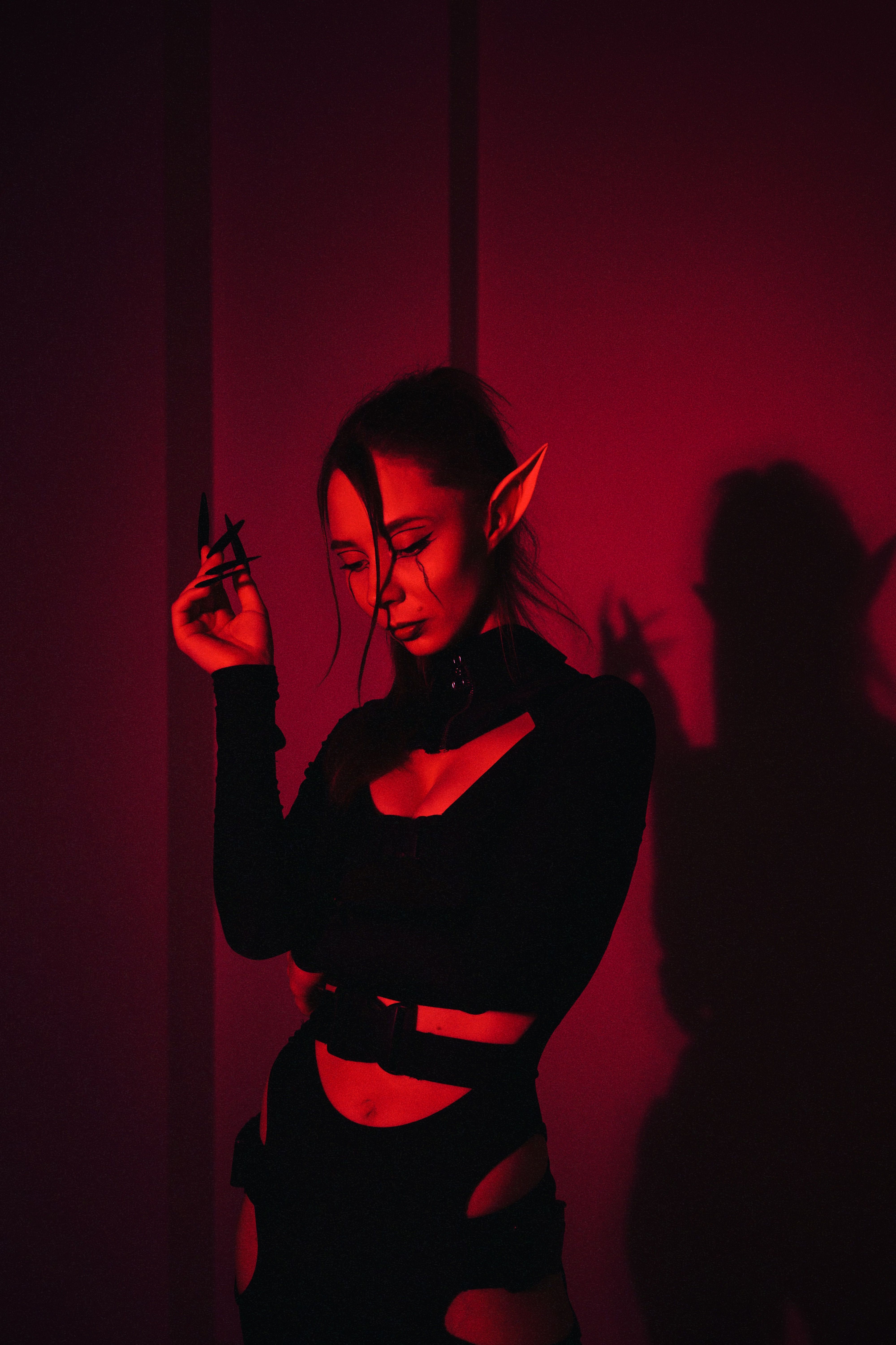 Can you marry a dark elf?