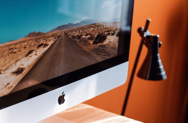 Ledger dashboard study — Tom Swinnen on Pexels