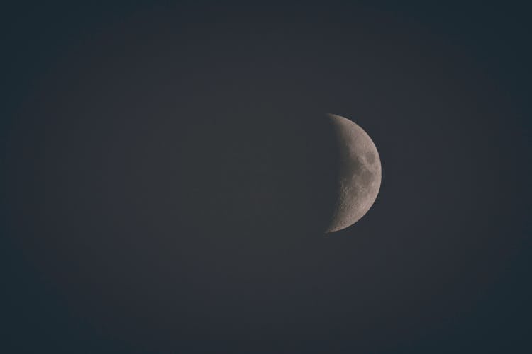 Photo Of Crescent Moon