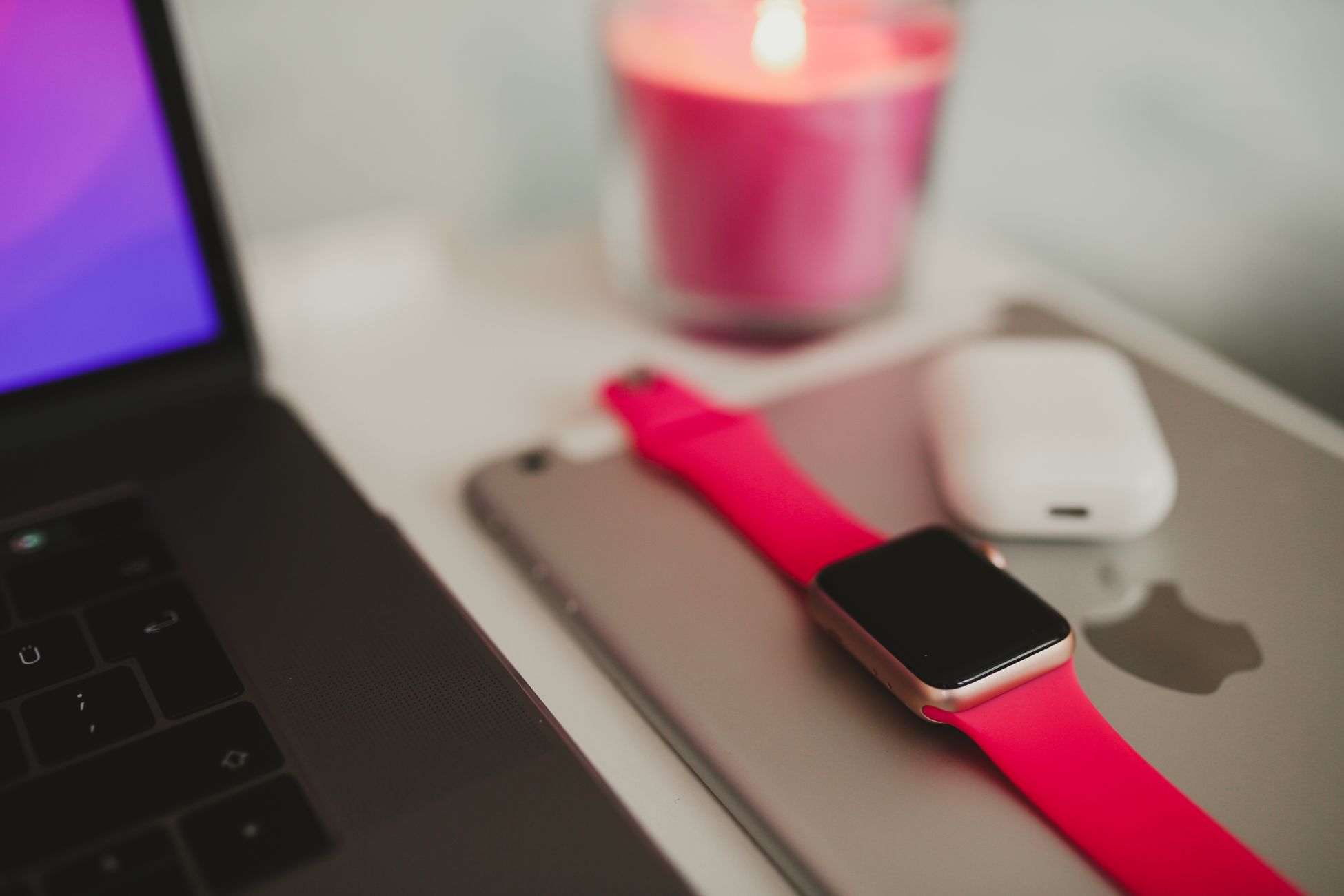 Apple rushed to squash 29 bugs because AI is supercharging hackers - update ASAP