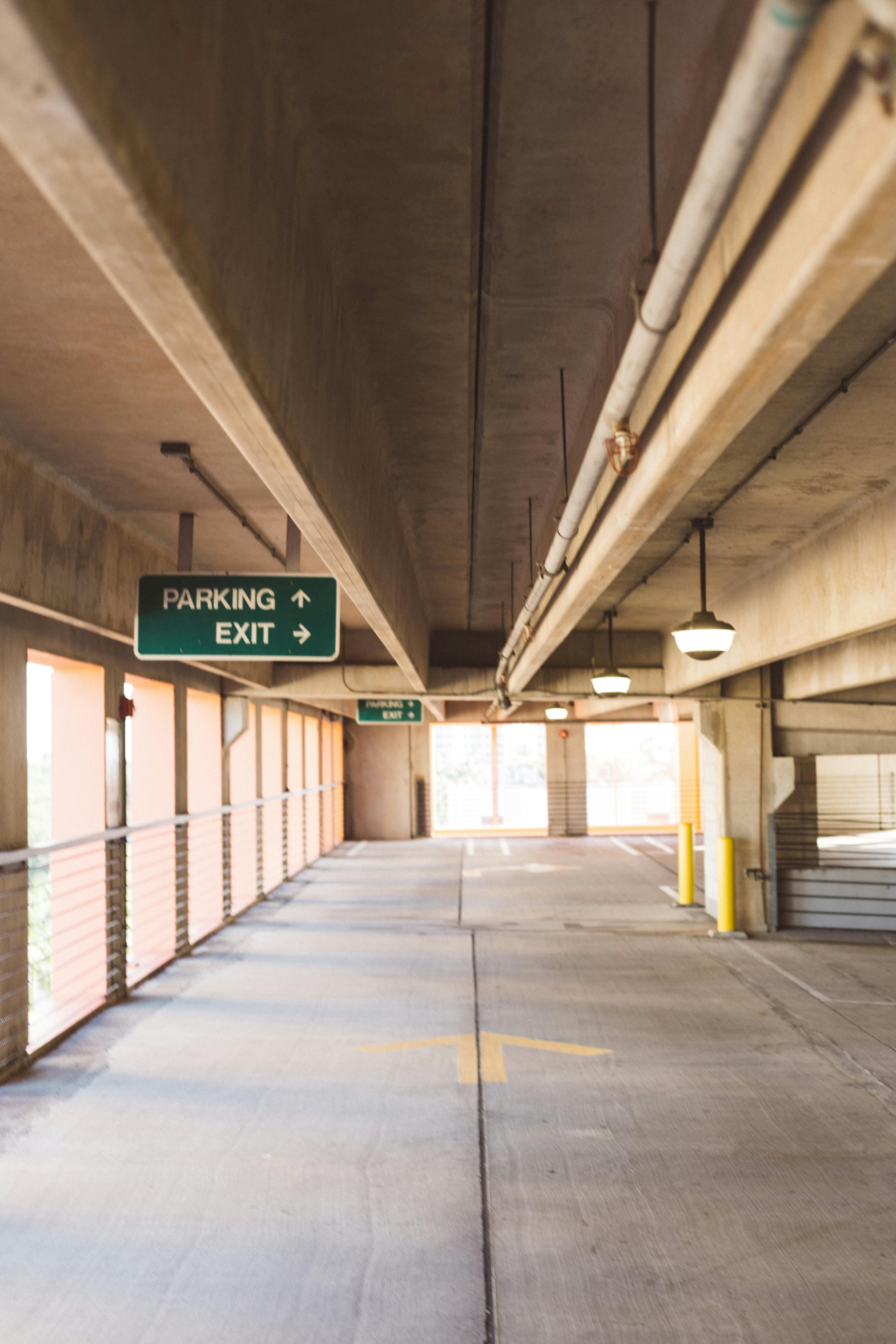 99 Free CC0 Parking Stock Photos 