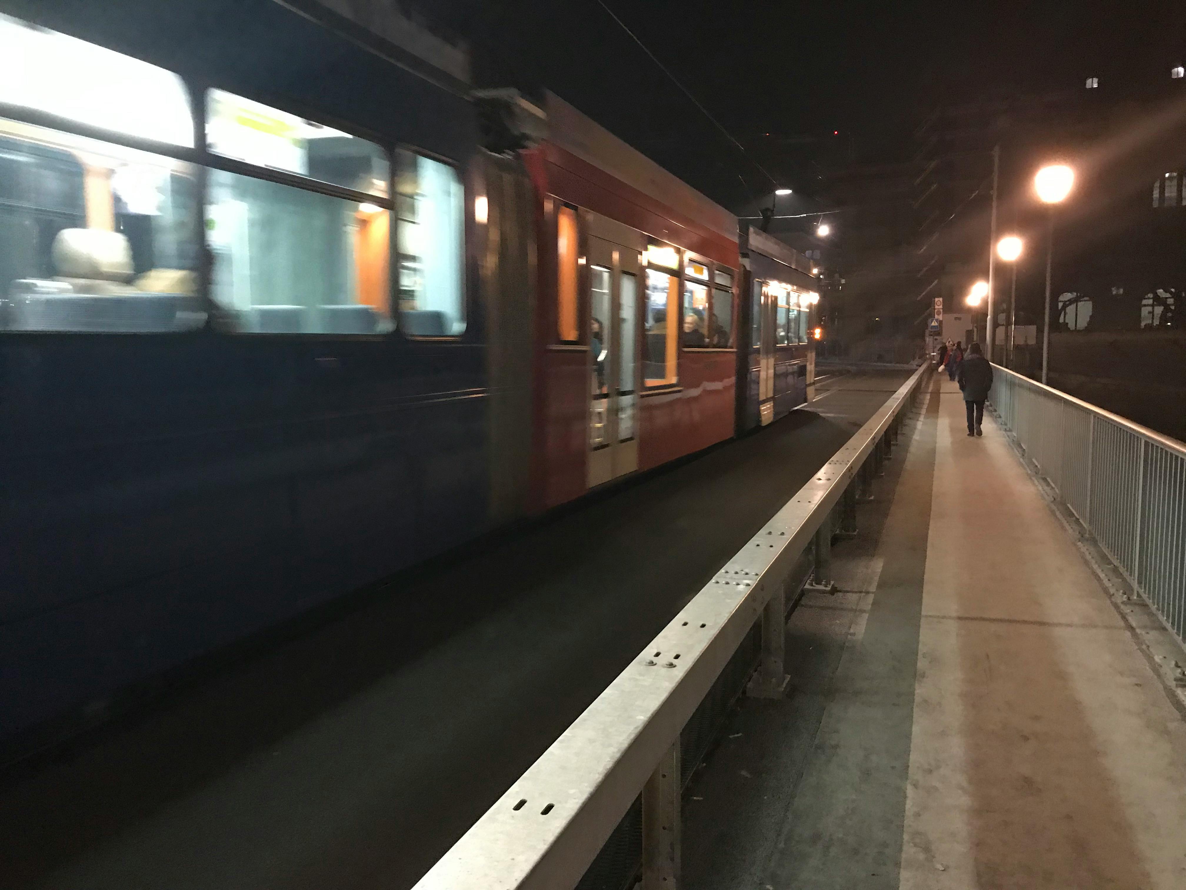 김포공항 주차장 전경