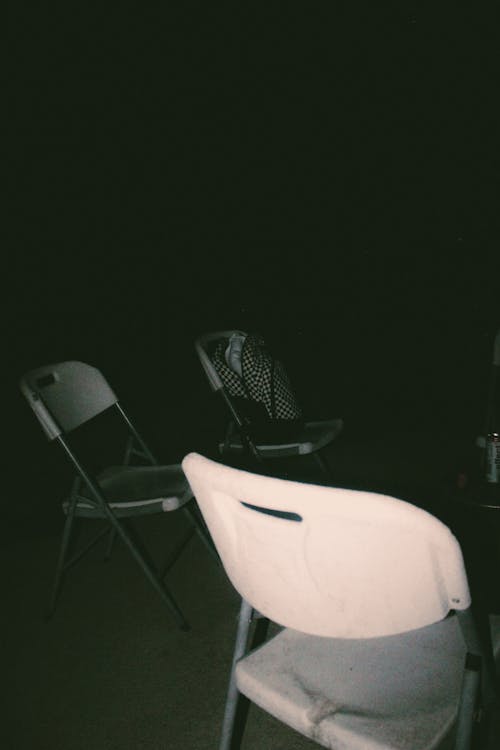 Free stock photo of aesthetic, backpack, chairs Stock Photo