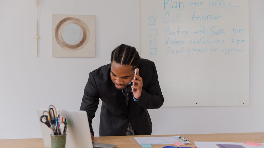 Freelance Copywriting: Real Income or Race to the Bottom?