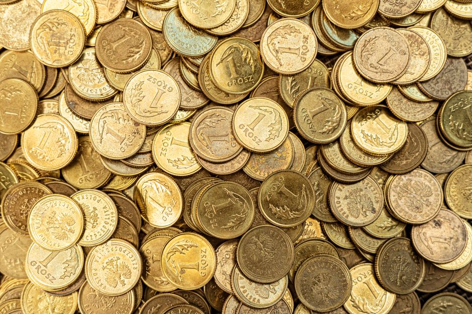 Exploring Crypto Use Cases: 9 Ways to Manage Your Money