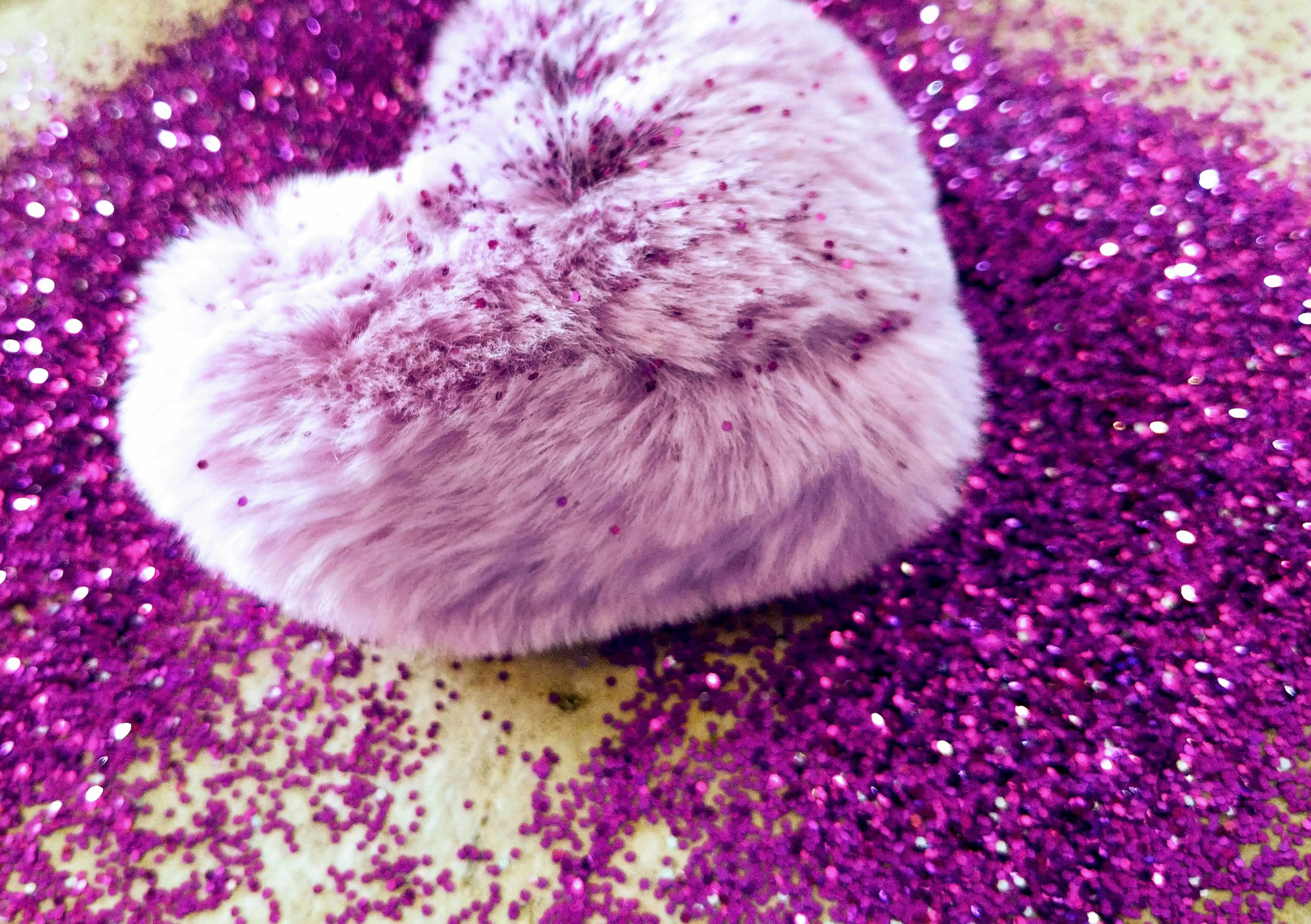 Free stock photo of Purple heart glitter