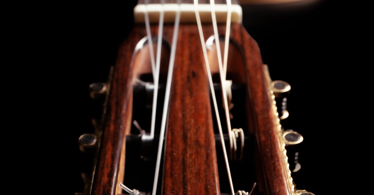How to string a guitar with locking tuners
