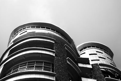 Foto d'estoc gratuïta de a l'aire lliure, arquitectura, blanc i negre