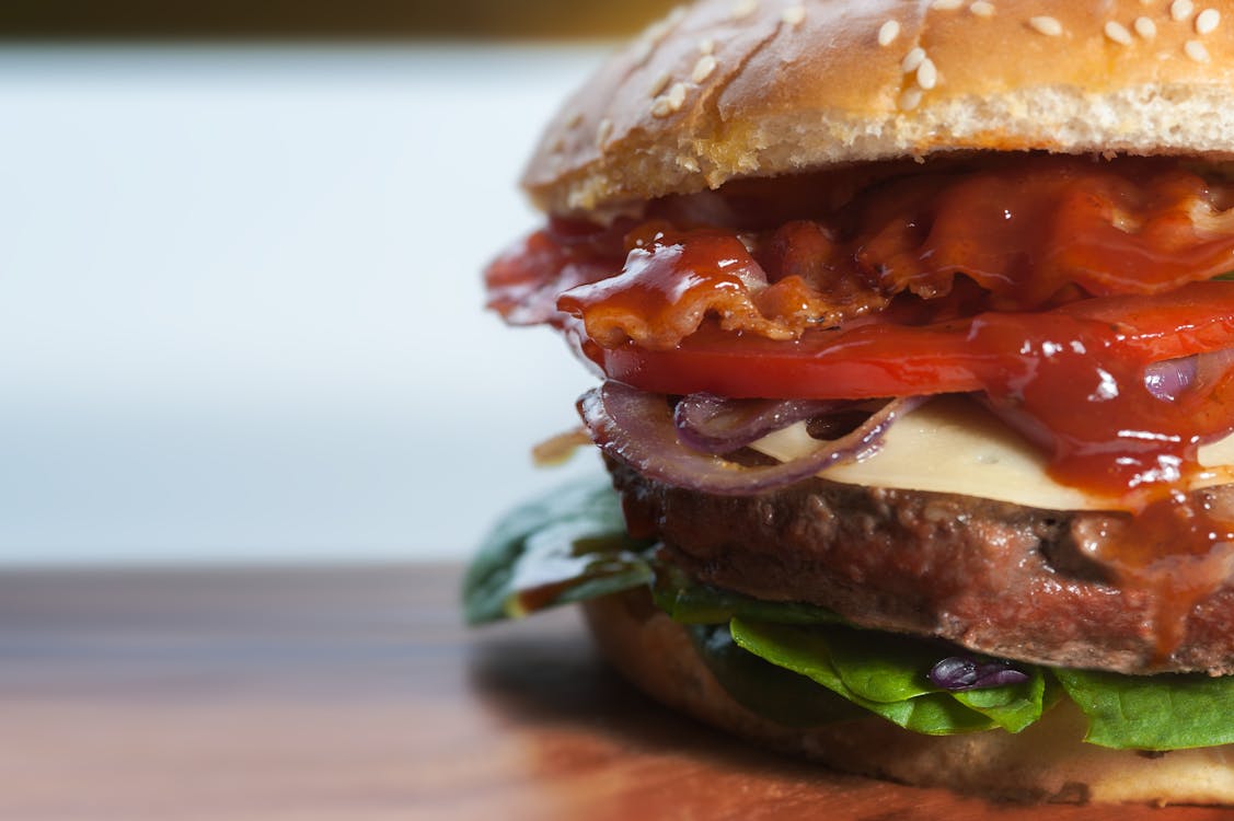 Kostenlos Burger Mit Schinken Ketchup Stock-Foto