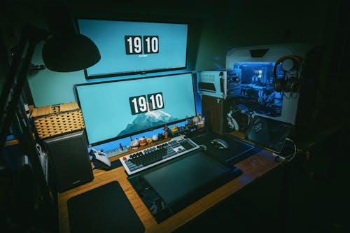 Fotografie Bij Weinig Licht Van Computer Gaming Rig Set