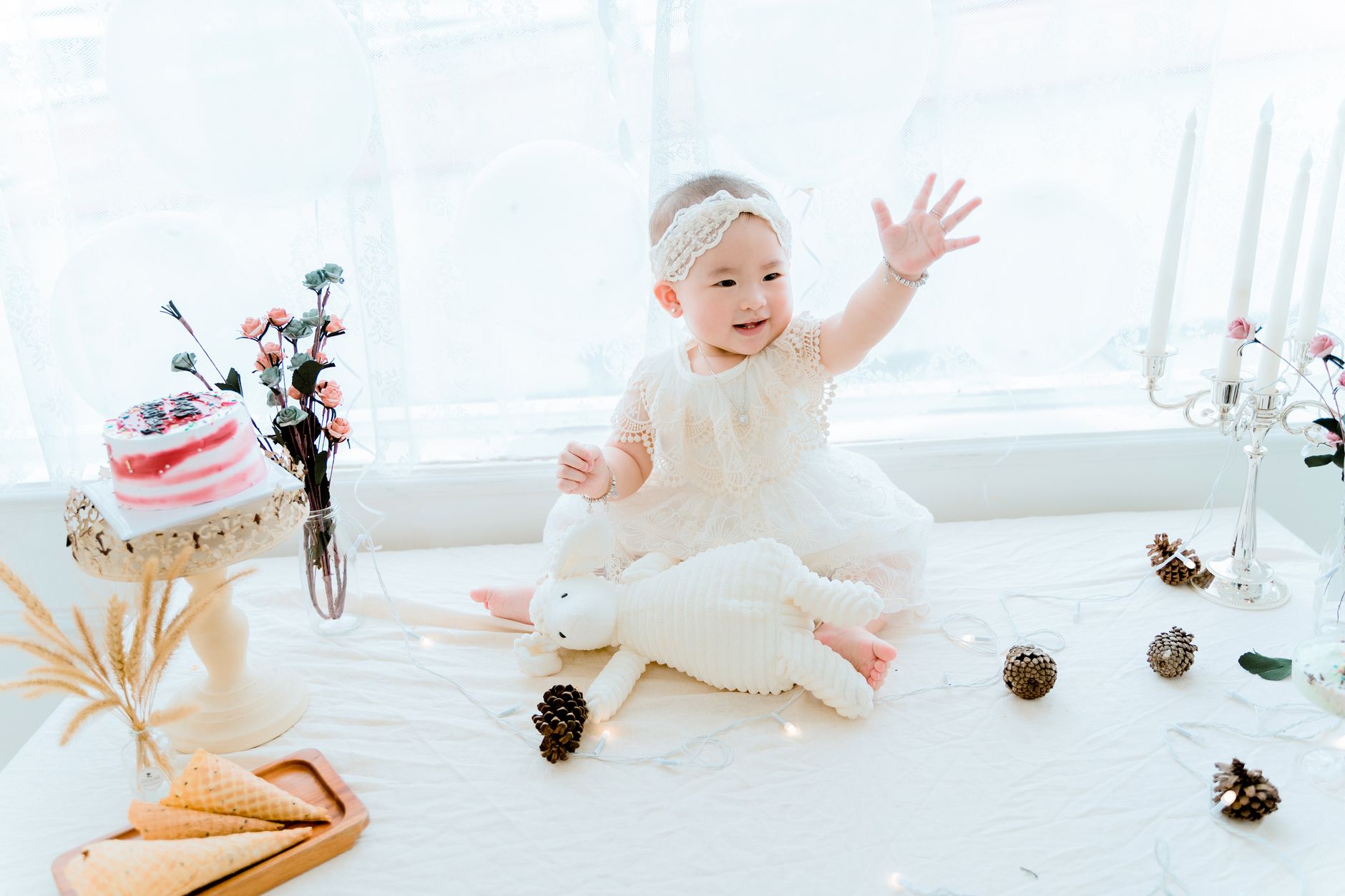 Celebrating Your Baby's First Year: Understanding Key 1-Year-Old Milestones