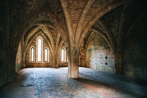 Základová fotografie zdarma na téma gotická architektura, oblouky, okna