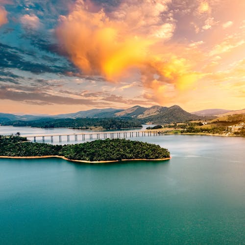 ada, dağ, deniz içeren Ücretsiz stok fotoğraf