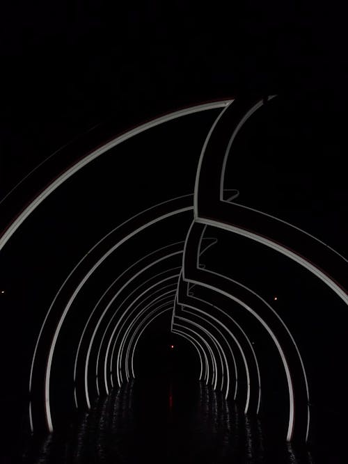 Ingyenes stockfotó átjáró, megvilágított, neonfények témában