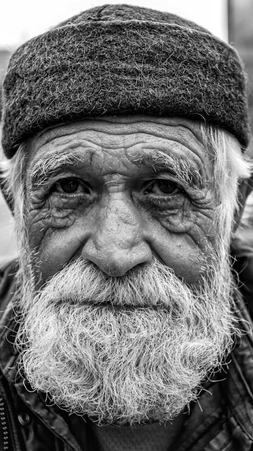 Free Grayscale Photo of an Elderly Man  Stock Photo