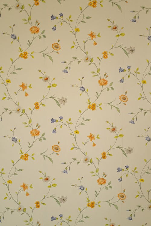 Olad-Fashioned Floral Wallpaper