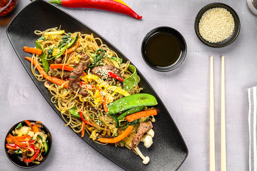 Snow Peas Stir-Fry with Garlic and Ginger