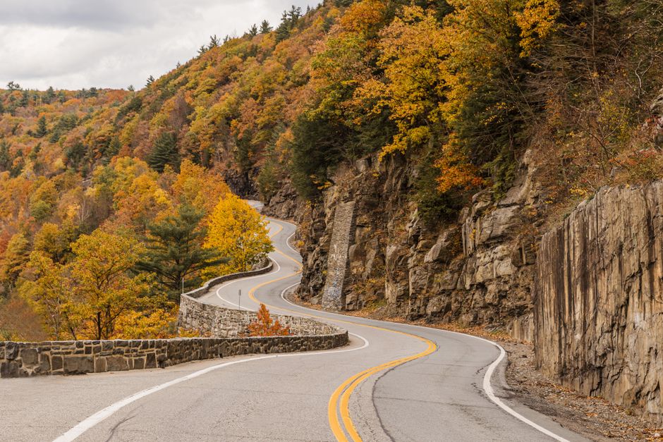 Ottawa-Area Road Trips to New York State Dropped by 28K in Early 2026