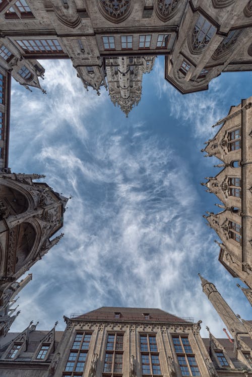 Imagine de stoc gratuită din arhitectura gotică, călătorie, fotografiere verticală