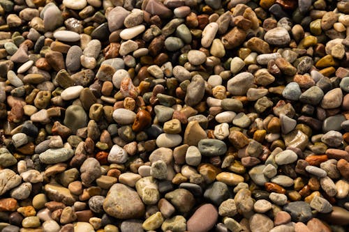 Безкоштовне стокове фото на тему «впритул, галька, камені»