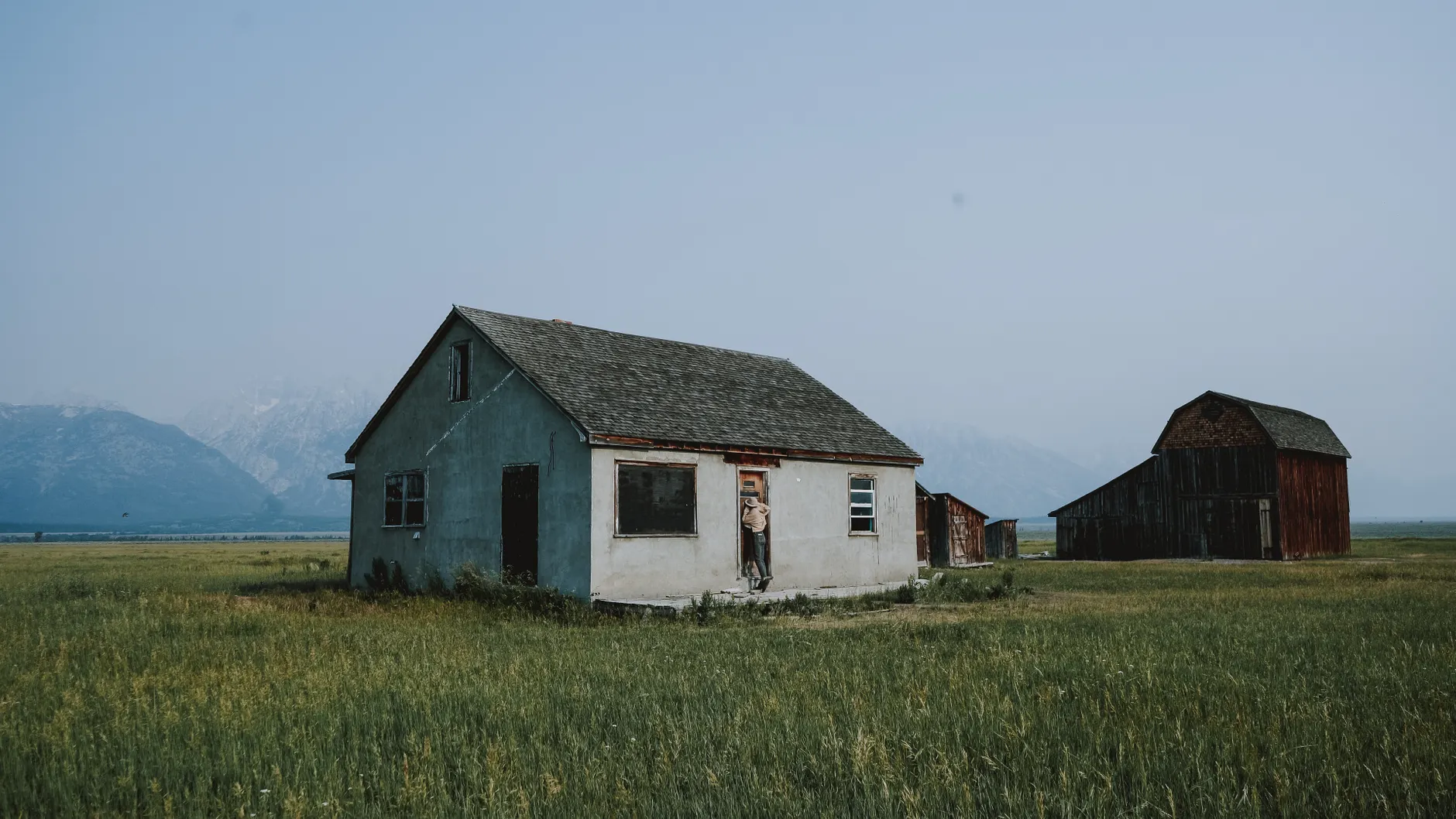 Jackson Hole Travel Guide: The Gateway to Grand Teton