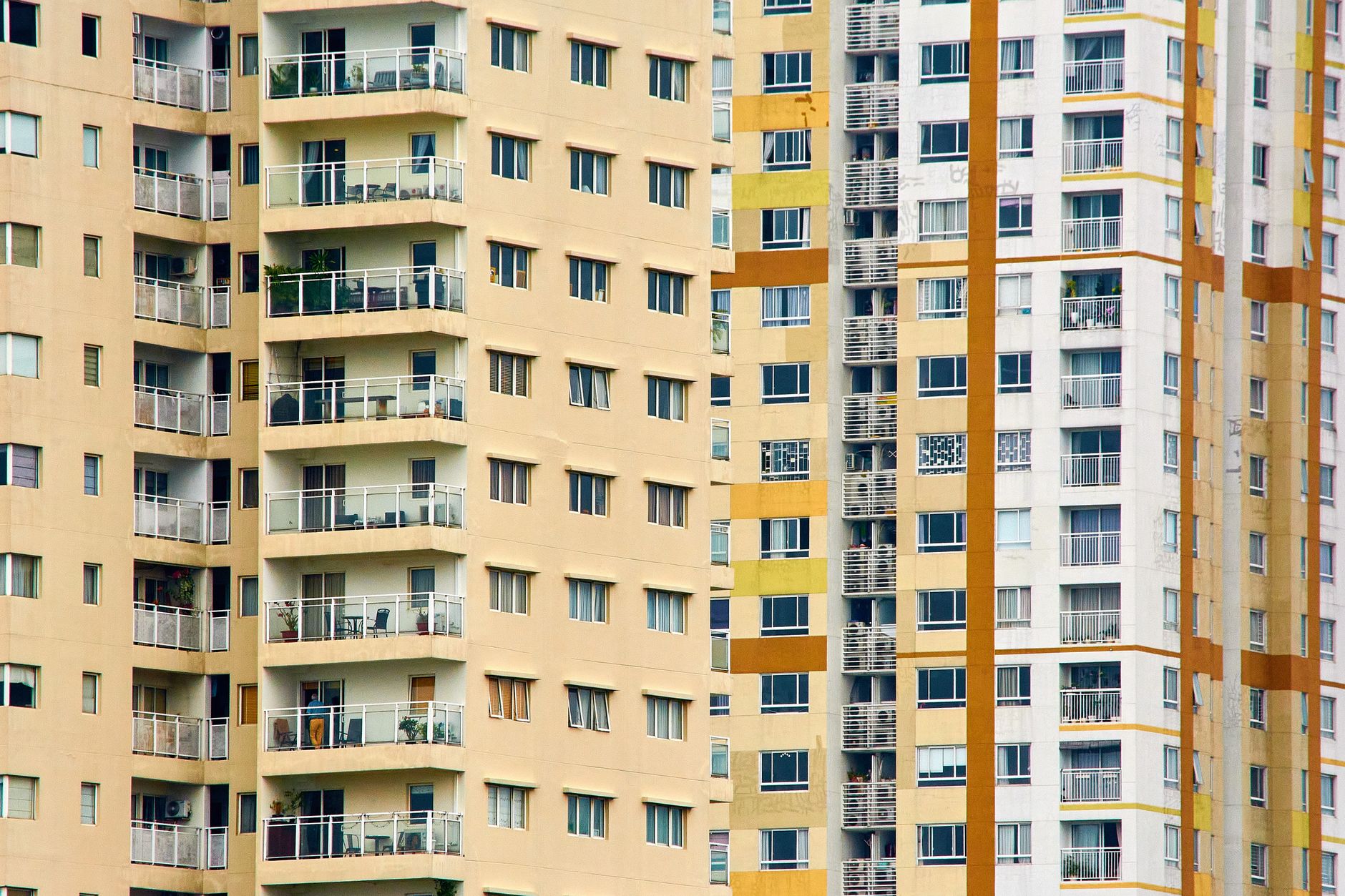 Real Estate Values Slide to Lowest Point in Five Years, New Index Shows