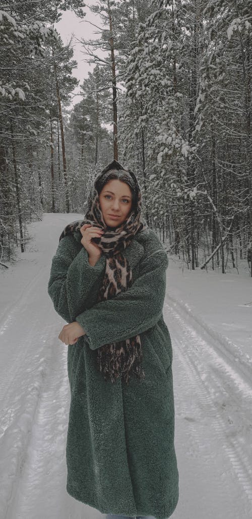 Gratis stockfoto met bomen, buiten, hoofddoek