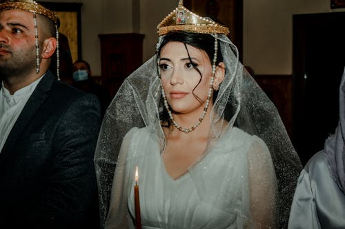 Безкоштовне стокове фото на тему «весілля, вуаль, Дівчина»