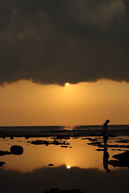 Бесплатное стоковое фото с золотисто-желтый, облако, океан