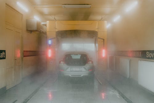 Gratis stockfoto met auto, auto wassen, carwash