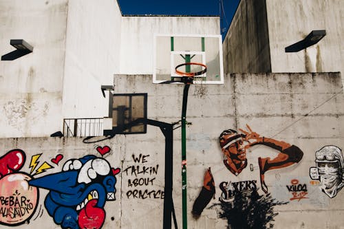 Free Allen Iverson of Sixers Graffiti Wall Stock Photo