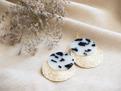 Free Close-Up Shot of Earrings Stock Photo