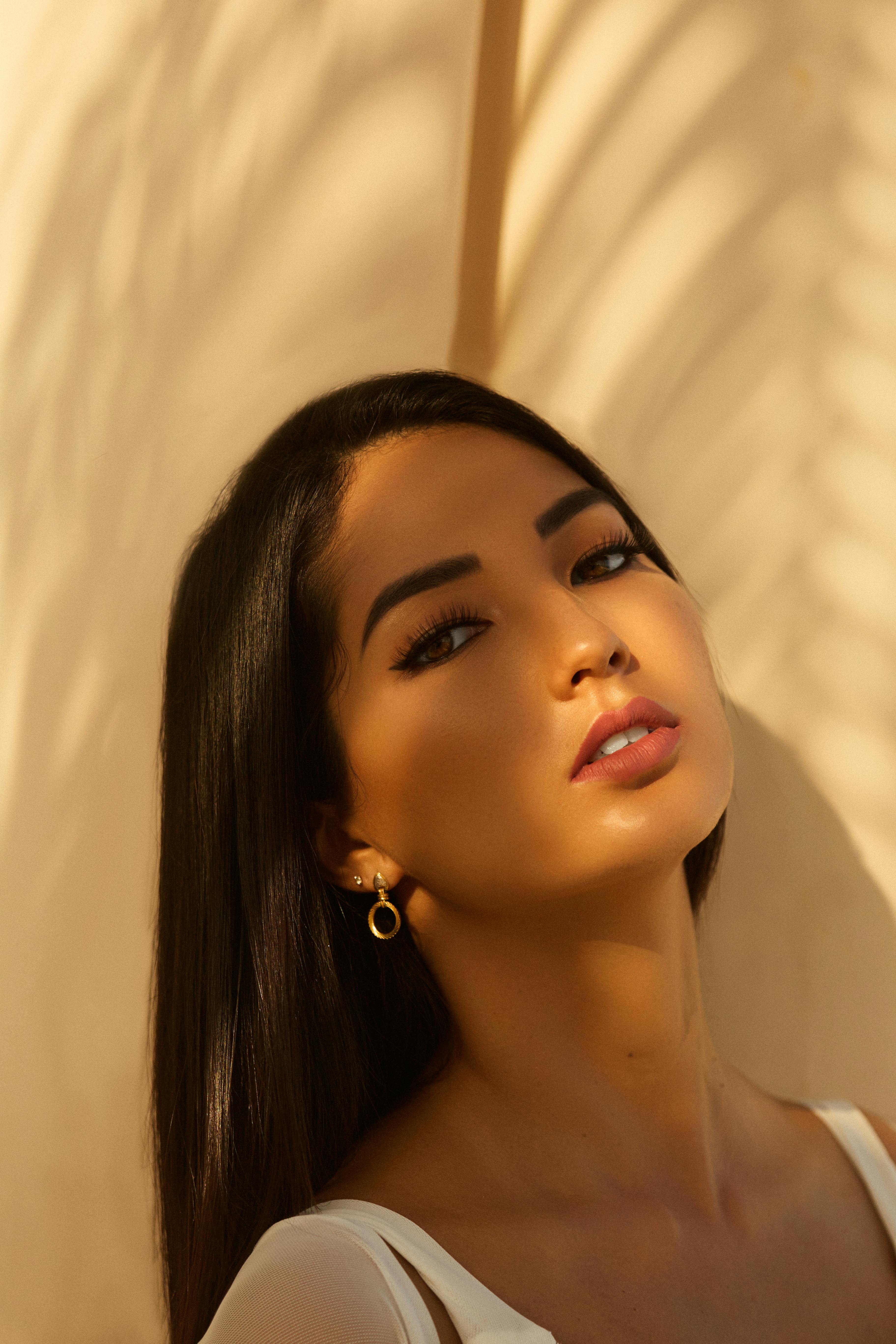 portrait of beautiful woman in the sun