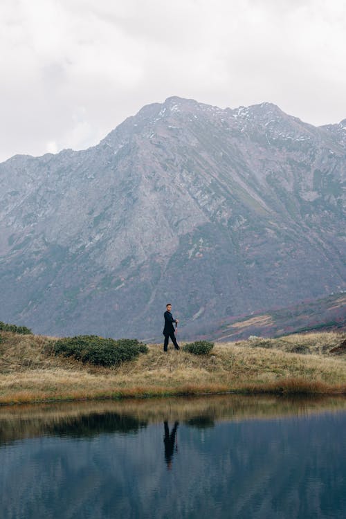 Gratis stockfoto met berg, bergketen, copyruimte