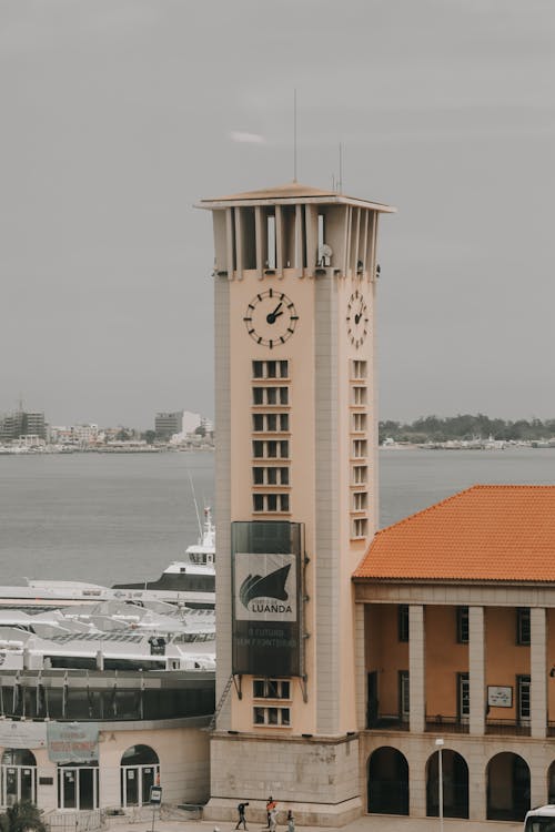 Kostenloses Stock Foto zu architektur, boote, glockenturm