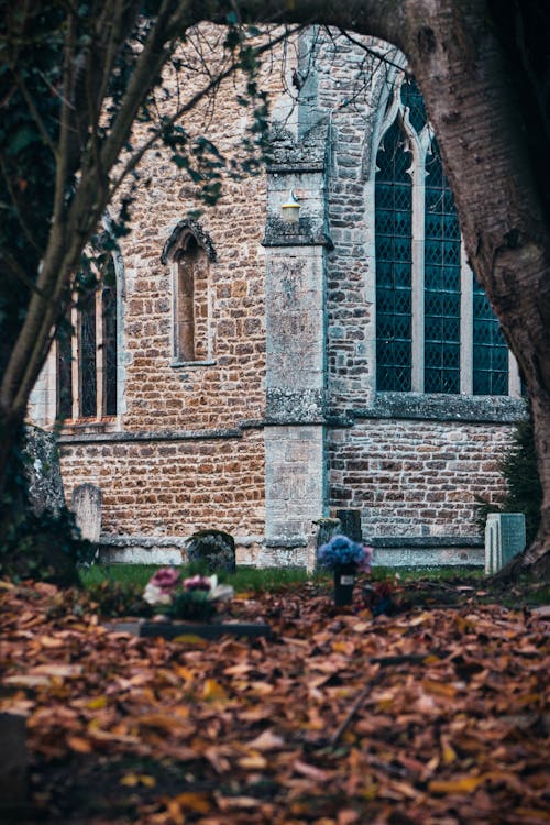 가을, 교회, 교회 건물의 무료 스톡 사진