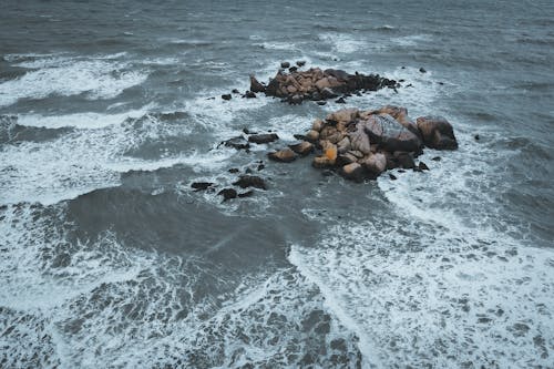 Бесплатное стоковое фото с вода, волны, всплеск