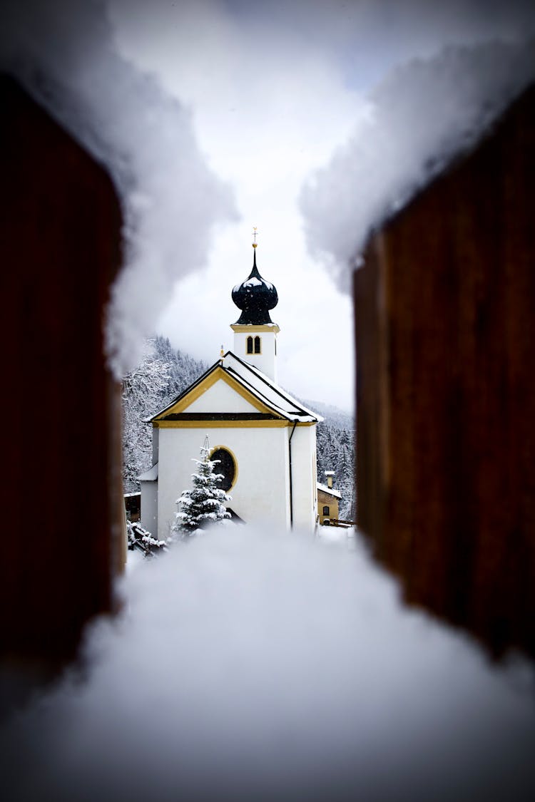 Kapelle Maria Rast On A Snow Covered Ground