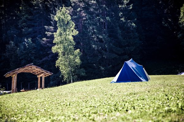 Liggeunderlag og camping udstyr i bjergene