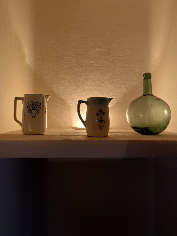 Light Behind Vase And Cups