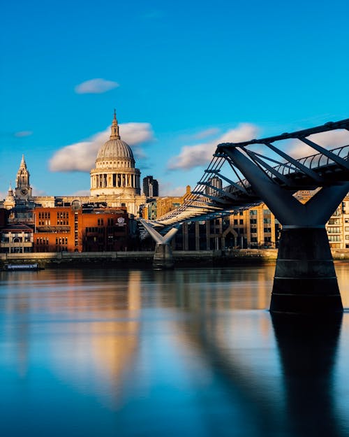 St. Paul Cathedral in London, England