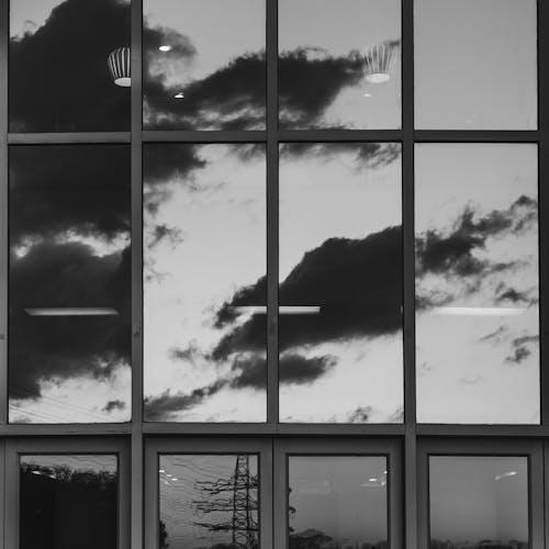 Bezpłatne Darmowe zdjęcie z galerii z architektura, budynek, chmury Zdjęcie z galerii
