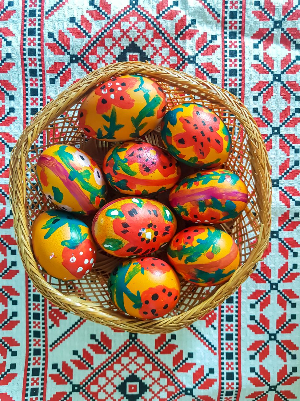 Tradiții Românești Celebrate în Salonul Artă și Meșteșug din Târgu Jiu