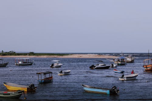 Kostenloses Stock Foto zu boote, bucht, meer