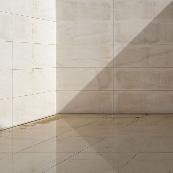 Geometric concrete forms by Vlado Paunovic on Pexels