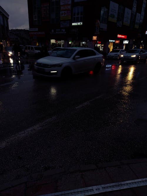 多雨的, 夜晚的城市, 黑夜 的 免费素材图片