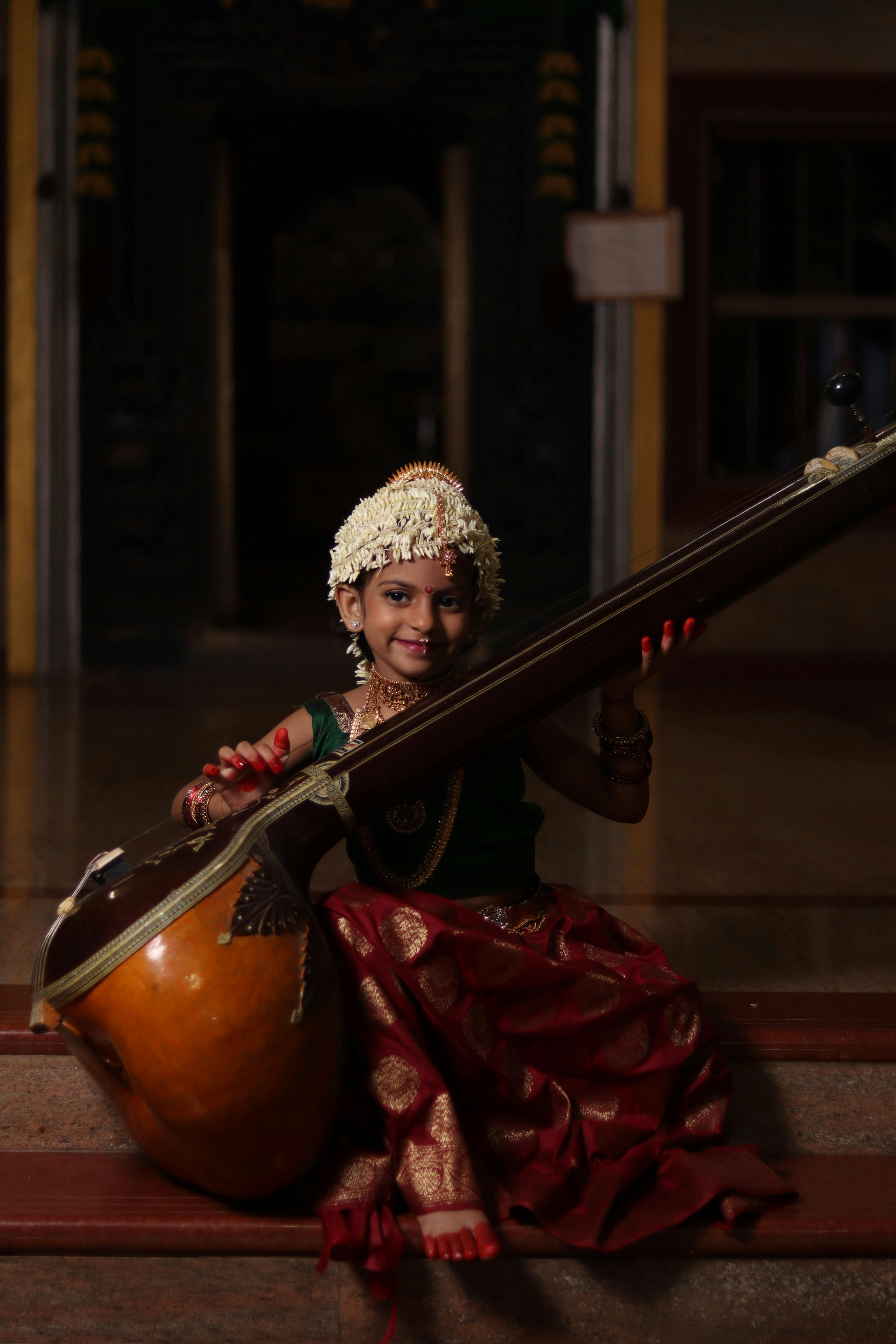 Tanpura With Saraswati Photos, Download The BEST Free Tanpura With