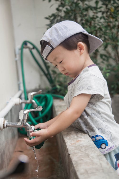 Gratis Fotos de stock gratuitas de agua, chaval, chico asiático Foto de stock